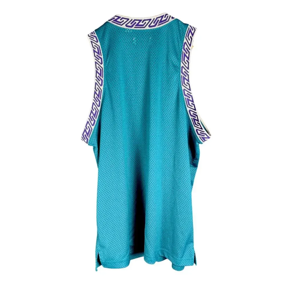 Undefeated Teal Green Aztec Men's Medium Basketball Mesh Jersey Streetwear